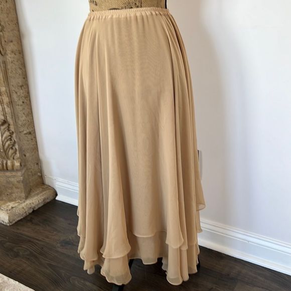 Wayne Clark Couture Dresses & Skirts - Wayne Clark Couture silk chiffon skirt